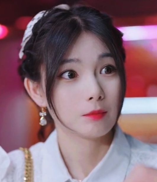 墨少，夫人她又逃了 第01集